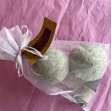 Load image into Gallery viewer, Wool Dryer Ball Set